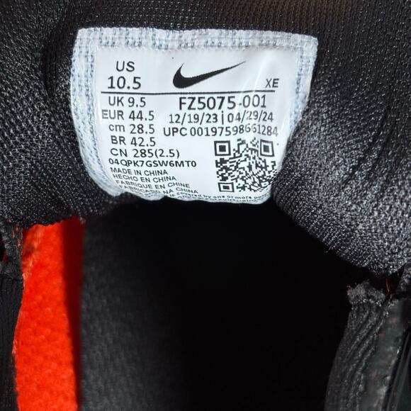 Nike Air Zoom Pegasus 41 Cleveland Browns Men’s 11 Black/Orange NWT - Picture 10 of 10